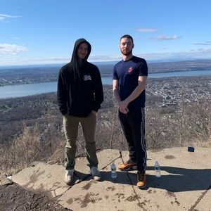 Meet your Posher, Bobby